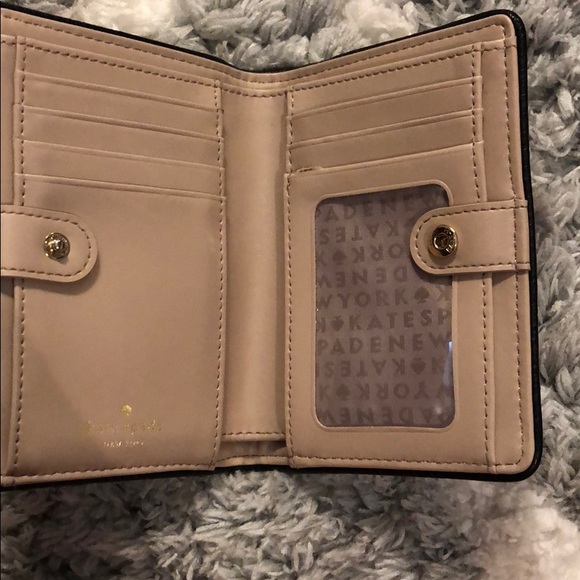 Kate Spade Wallet - Picture 2 of 4